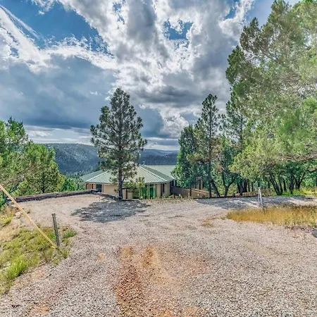 Mesa Verde, Hot Tub, Pedestal Octagon Home / Mount Ruidoso Exterior photo
