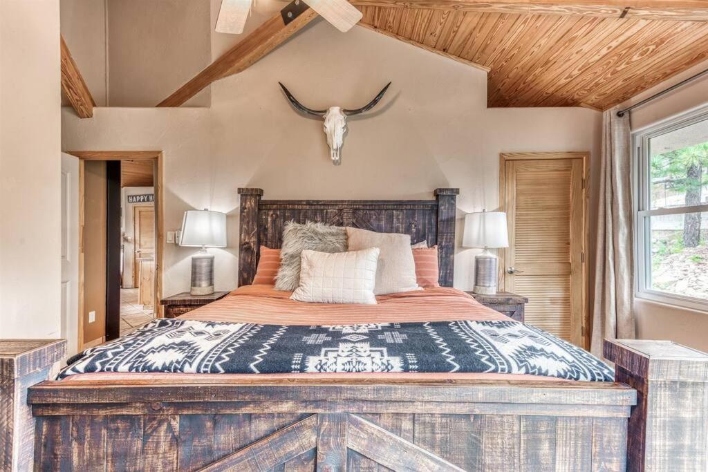 Mesa Verde, Hot Tub, Pedestal Octagon / Mount Ruidoso